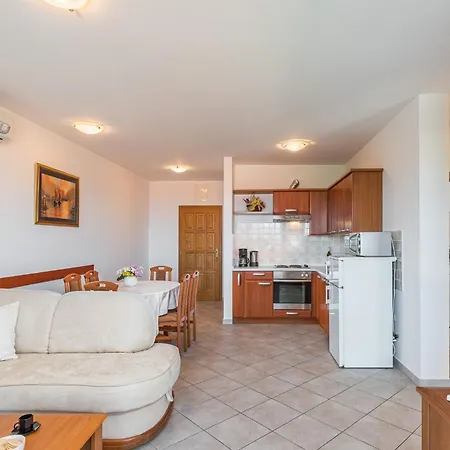 Apartment Strandnahe Mit Grossem Garten